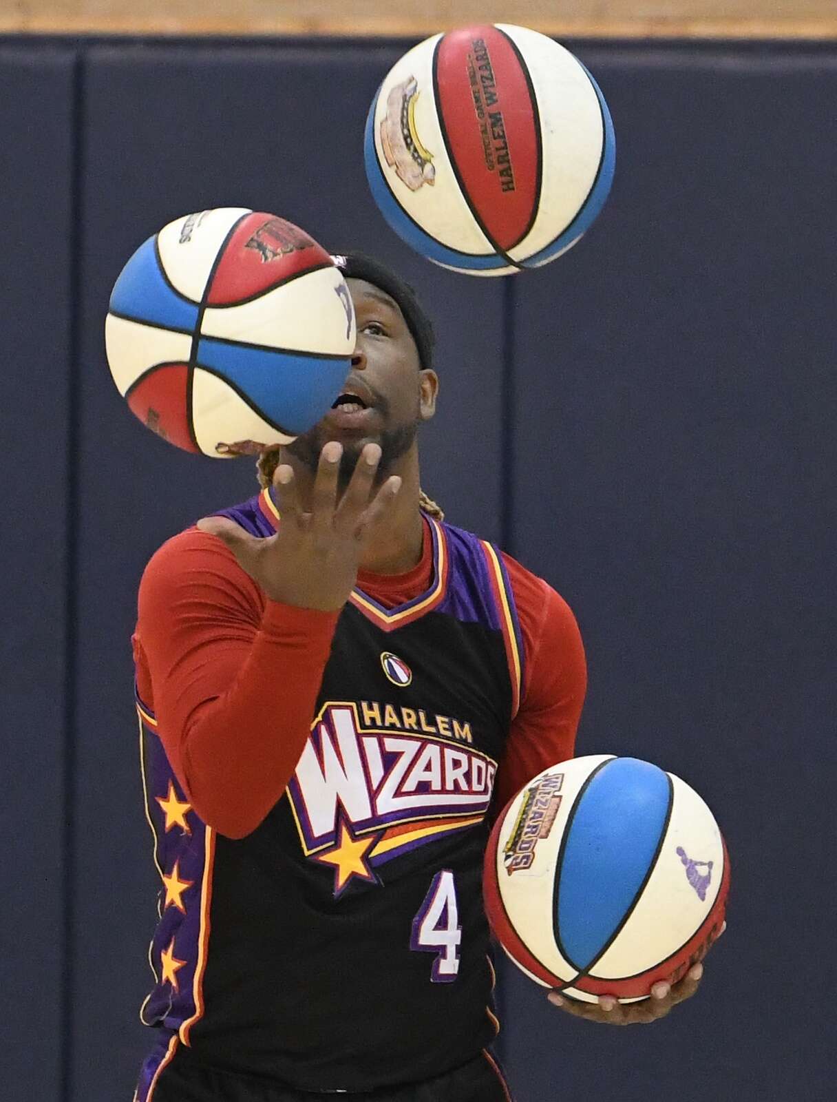 Basketball: Scotch Plains-Fanwood Educators Take on Harlem Wizards