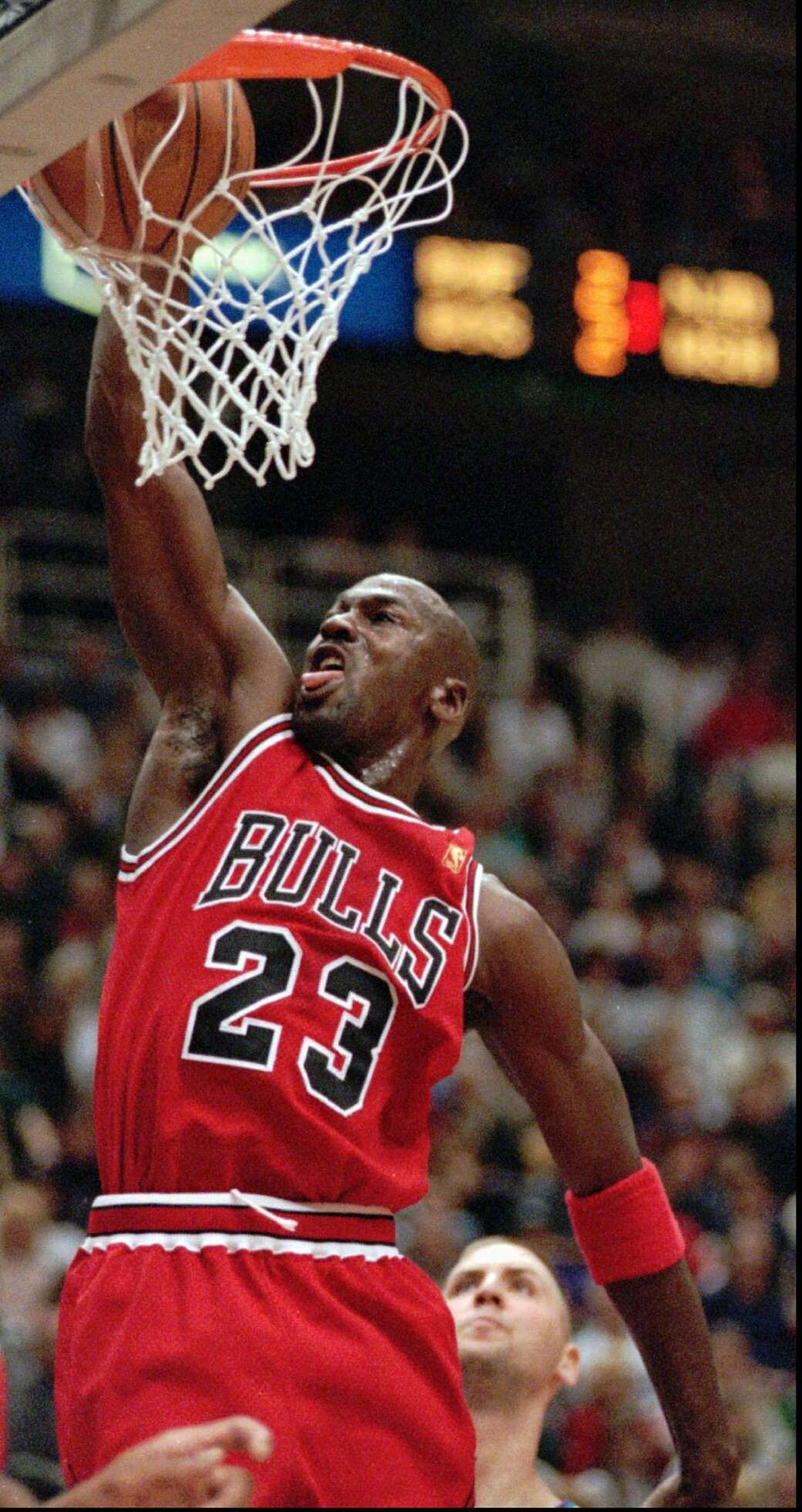 Today in History: March 19, Michael Jordan returns to basketball