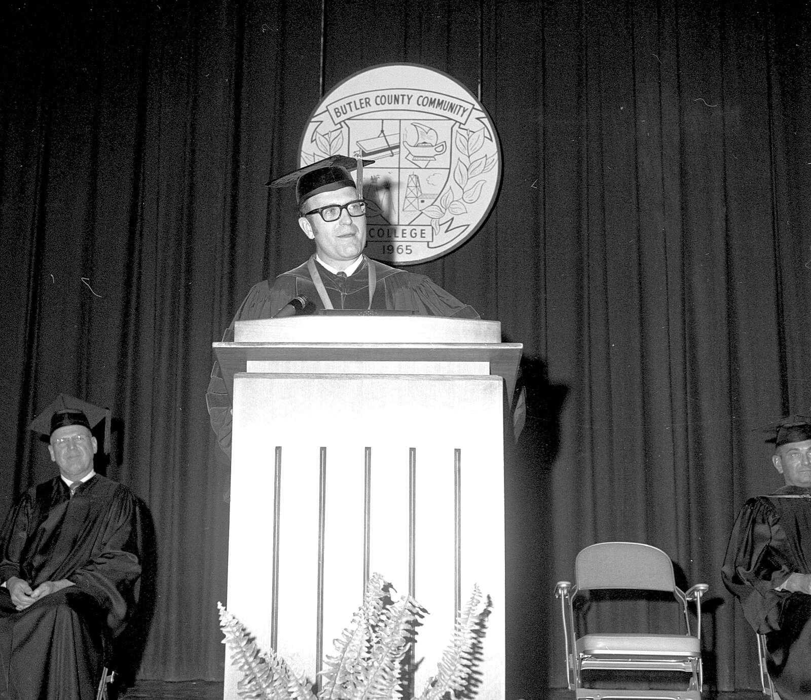 Thomas Ten Hoeve Jr. is inaugurated as president of Butler County Community College on Dec. 10, 1970.